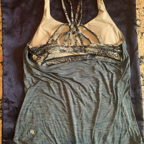 Lululemon top - Picture 2 of 3